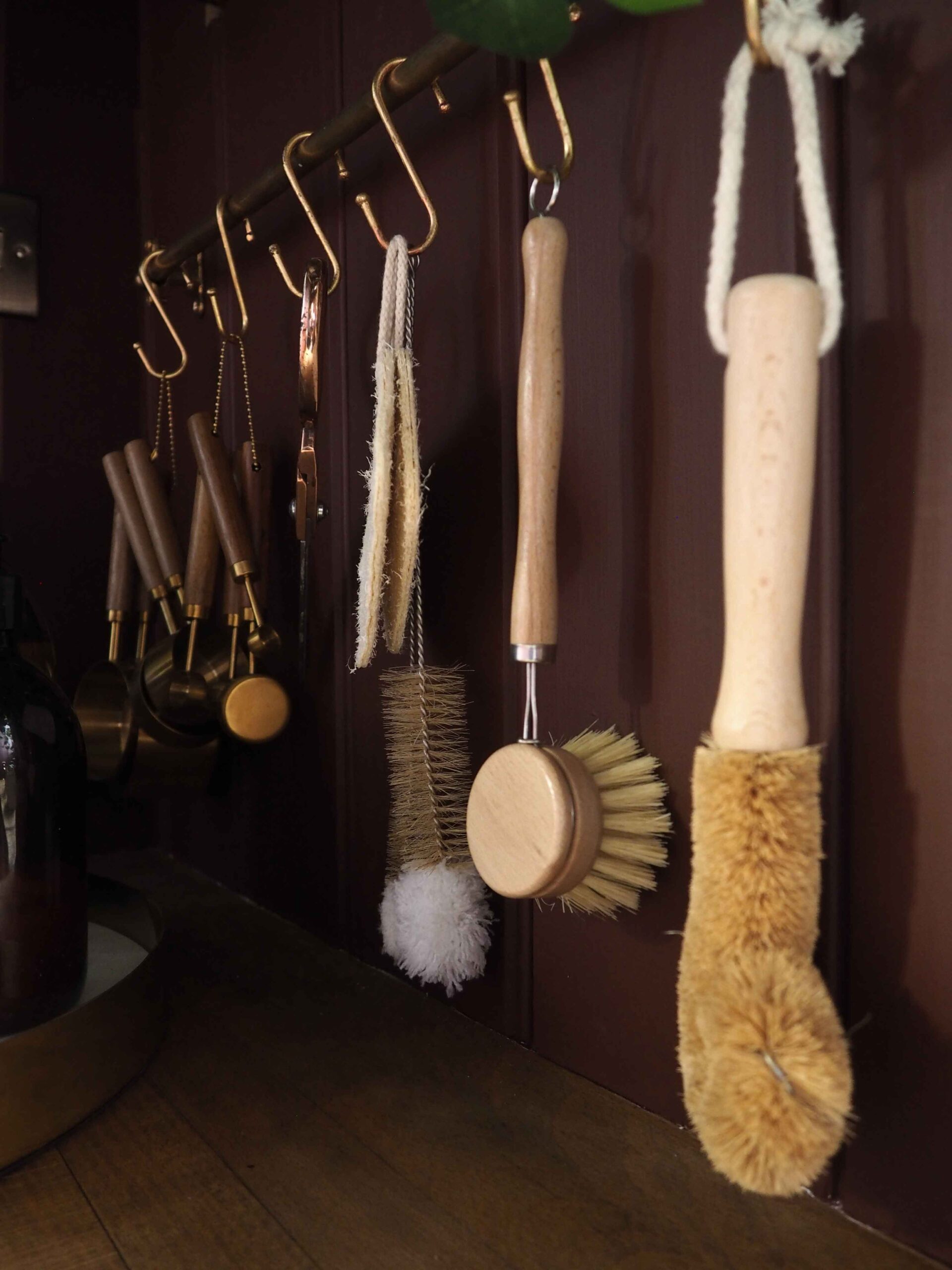 The Utensil Rail