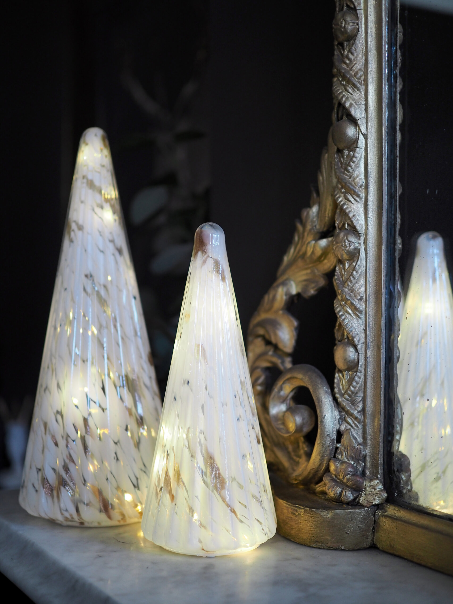 From Autumn to Christmas: 10 Beautiful Ways to Refresh Your Home